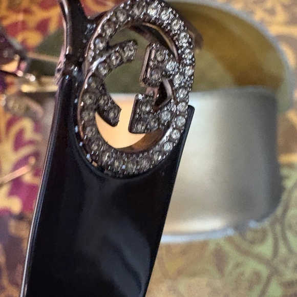 AUTHENTIC GUCCI SUNGLASSES - Picture 8 of 12